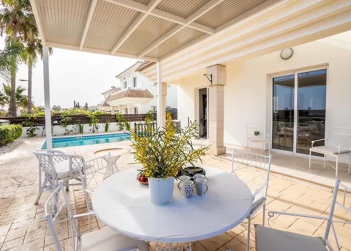 Βίλα Chill And Joy Παραλίμνι