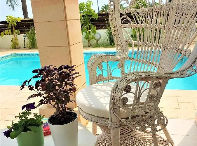 Chill And Joy Παραλίμνι